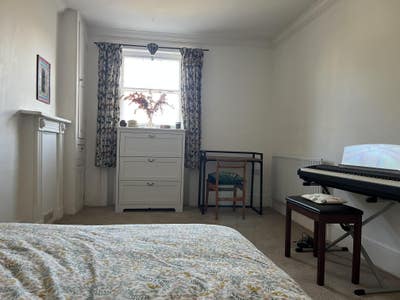 Bright/light double room  Main Photo