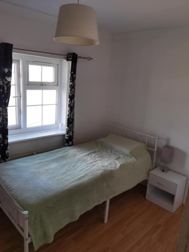 Single room Main Photo