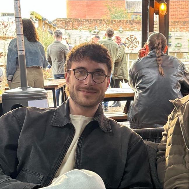 Looking for a room to rent / flat mates!  Main Photo