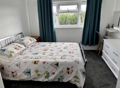 Bright & Airy Double Room Main Photo