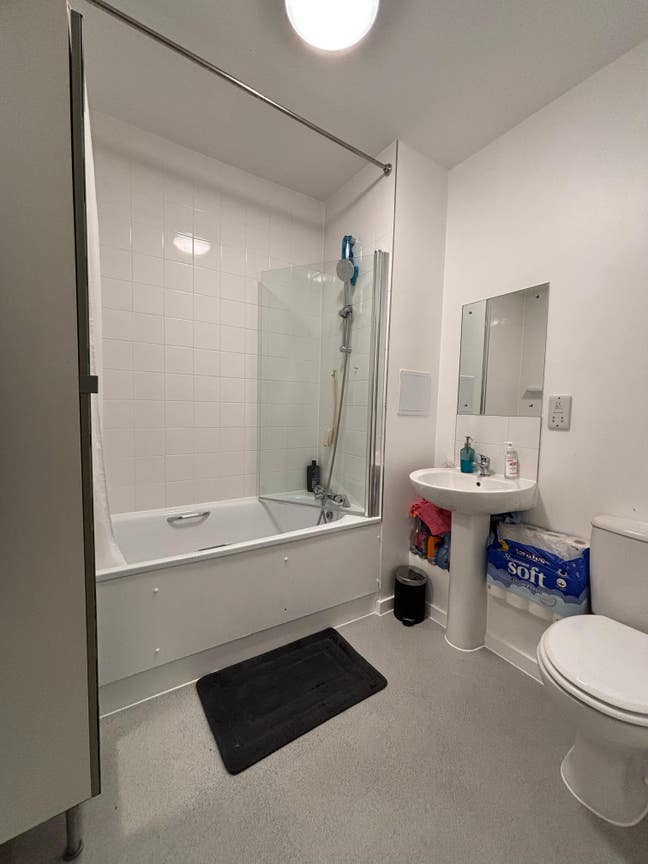 **Escape to a Serene, Stylish Haven**   Main Photo