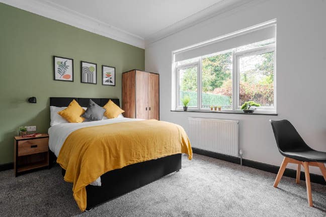 1 En Suite Available in a 6 Bed House in Aintree! Main Photo