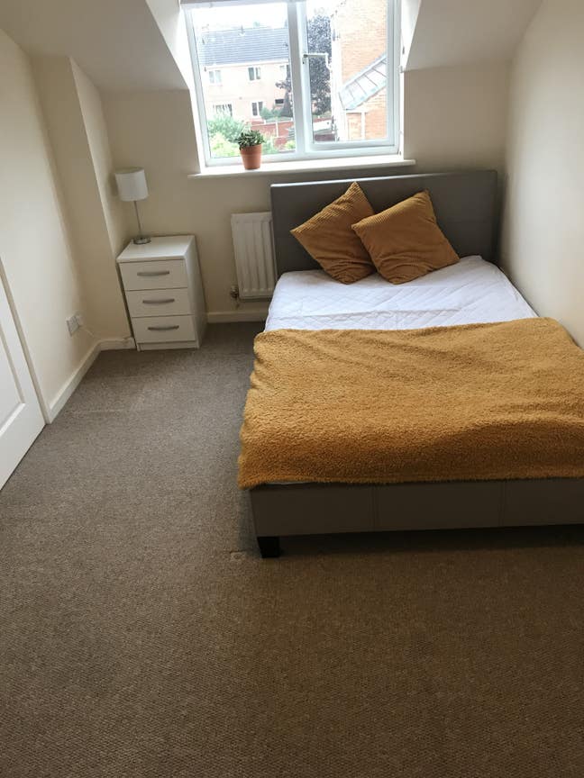 Ensuite Double Room Bills All in H.Share Main Photo
