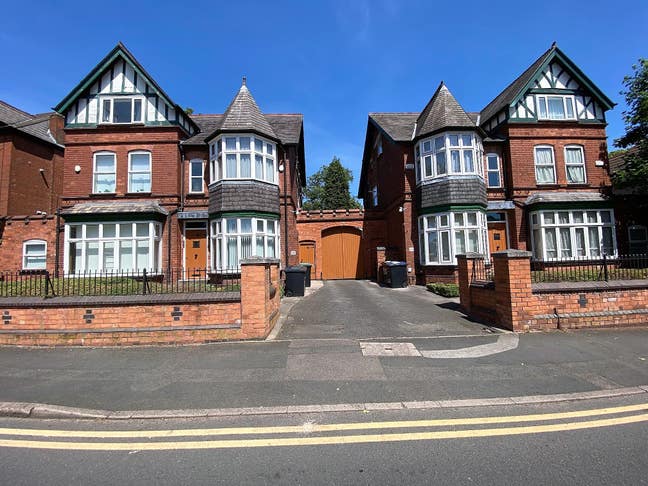 1 bed flat, fully furnished Main Photo