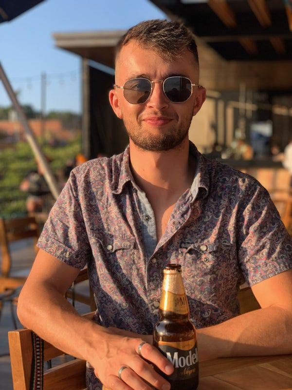 25 year old Male seeking a double room Main Photo