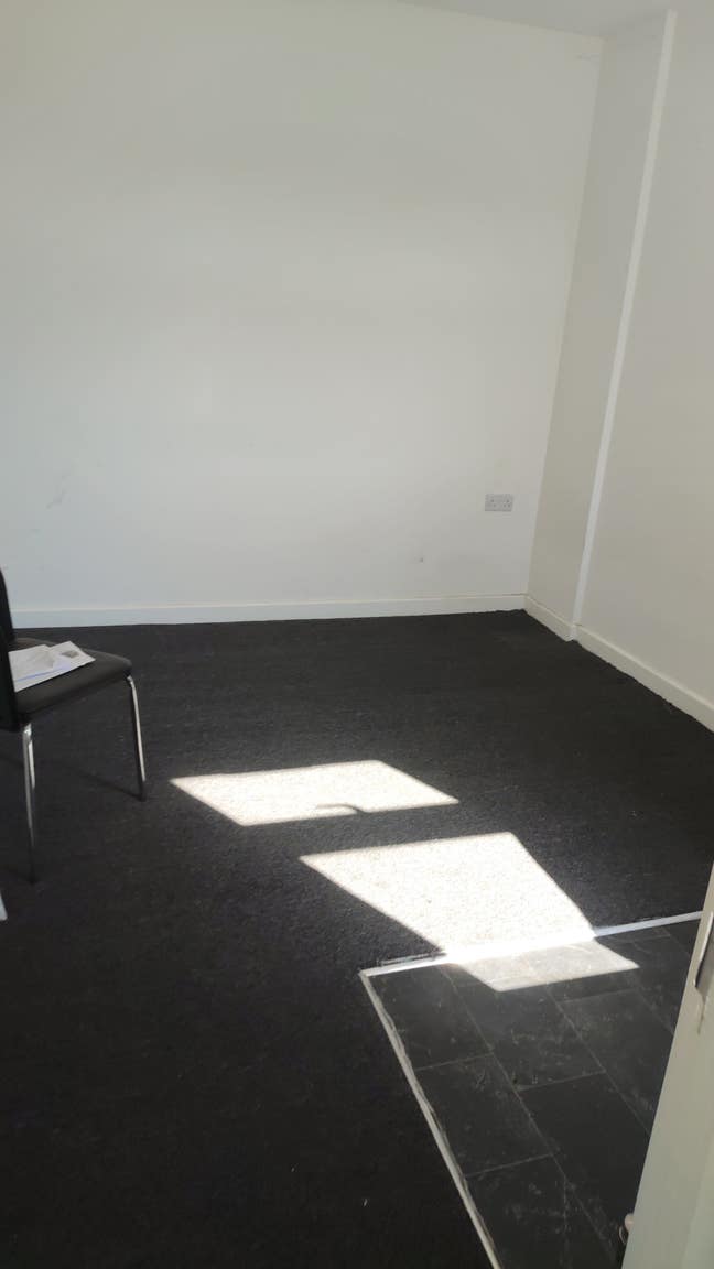 New En-Suite Room close to Central Line  Main Photo