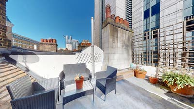 Spacious En-Suite Rooms in Charing Cross WC2N Main Photo