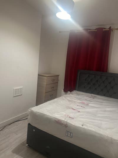 Double Room in B’Heath Town Centre Main Photo