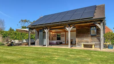 Self Contained Accommodation  Main Photo