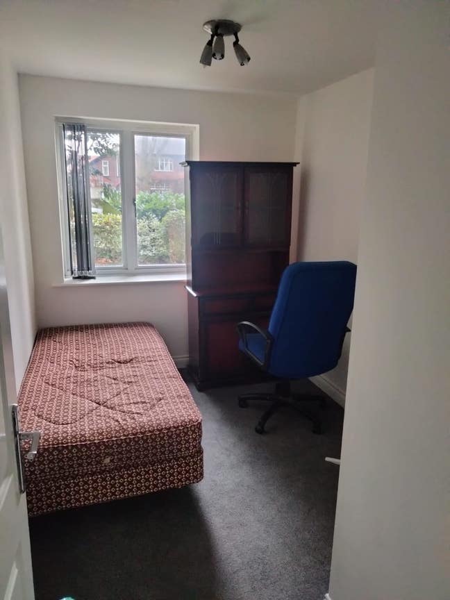Single room available for Rent Main Photo