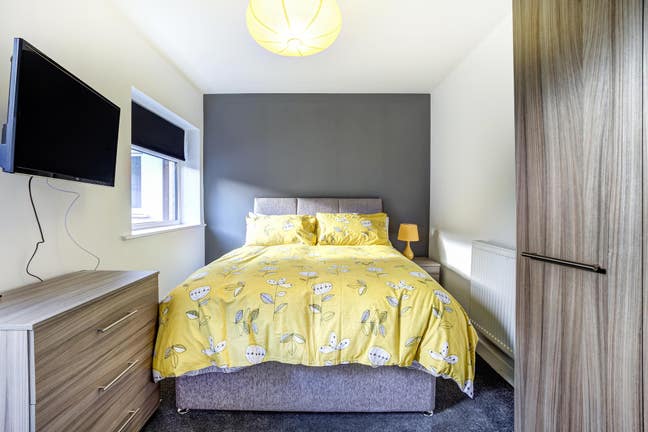 8 bed share at Edleston Road Crewe Main Photo