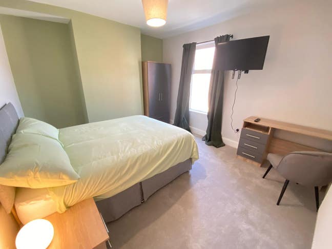 New 4- Bedroom property in the Heart of the Town!  Main Photo