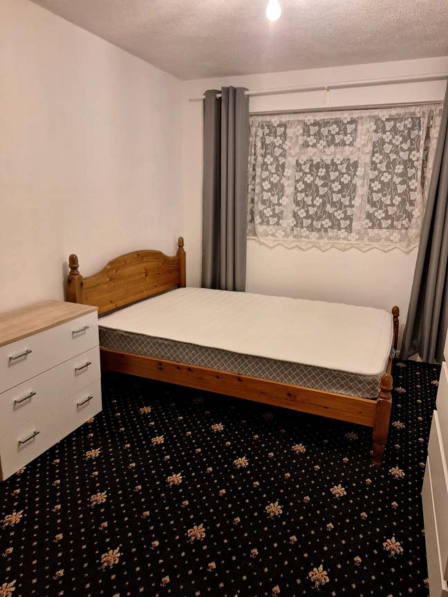 Double room with bills included  Main Photo