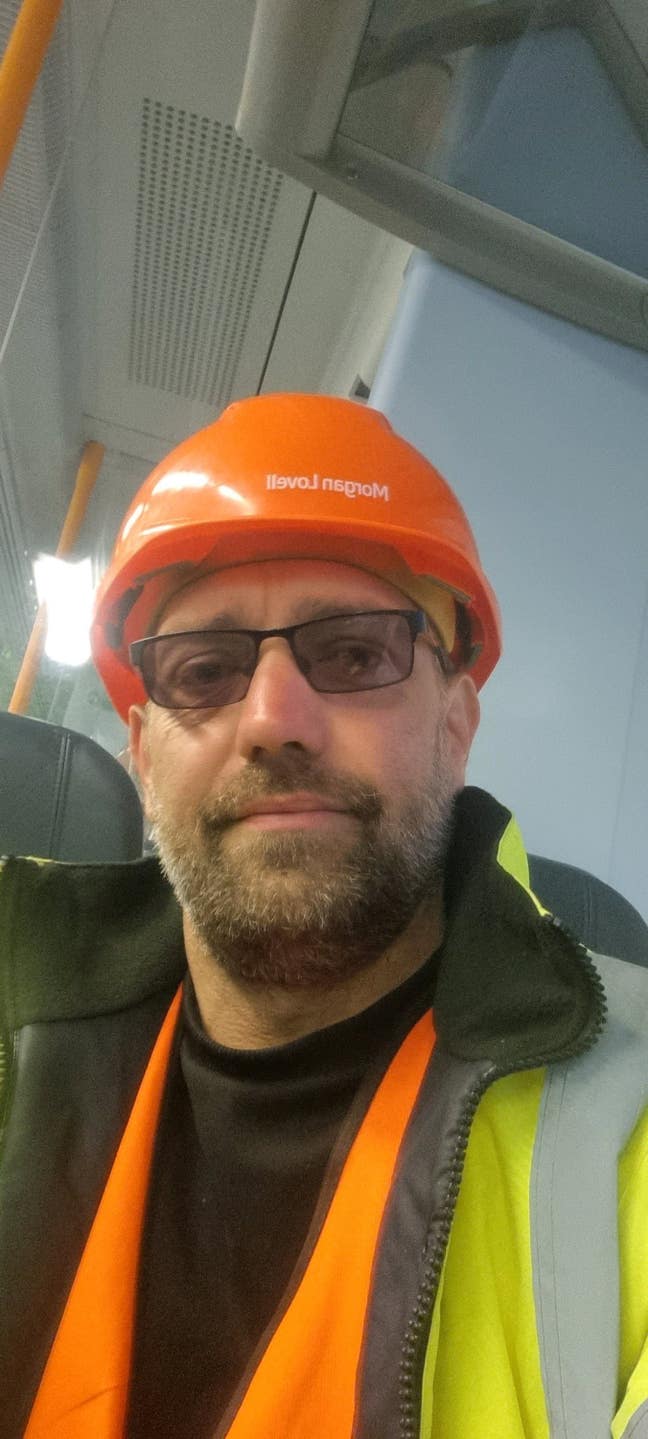 Looking for room to RENT Main Photo