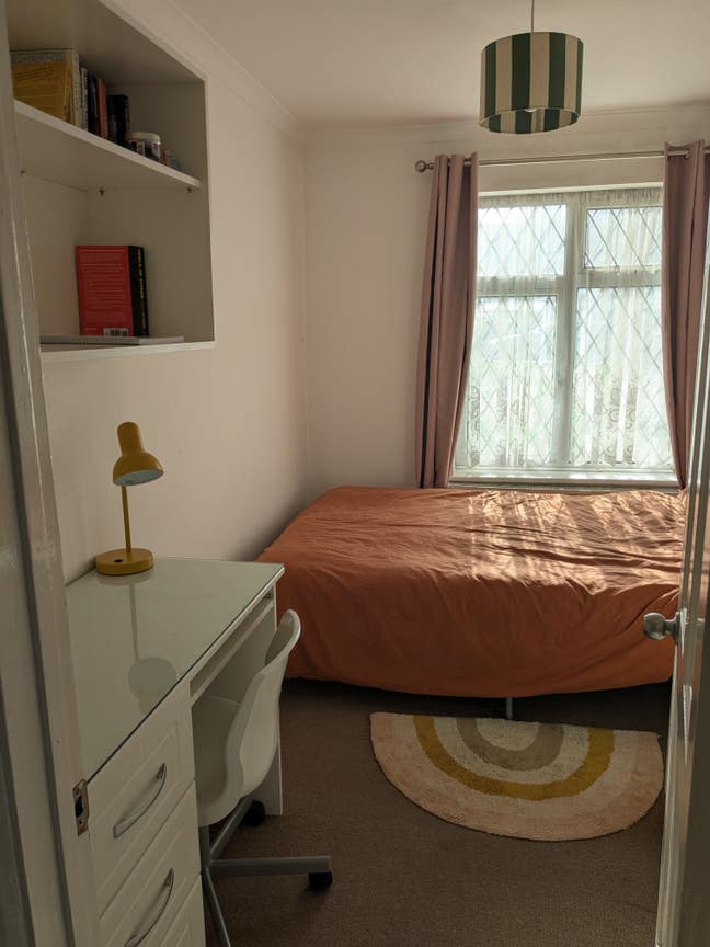 Lovely double room, 7min from Hayes Station Main Photo