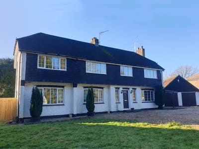 Double Rooms Available on Effingham Road Main Photo