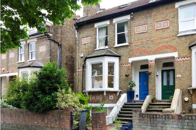 Double Room in Big Shared Forest Gate House Main Photo