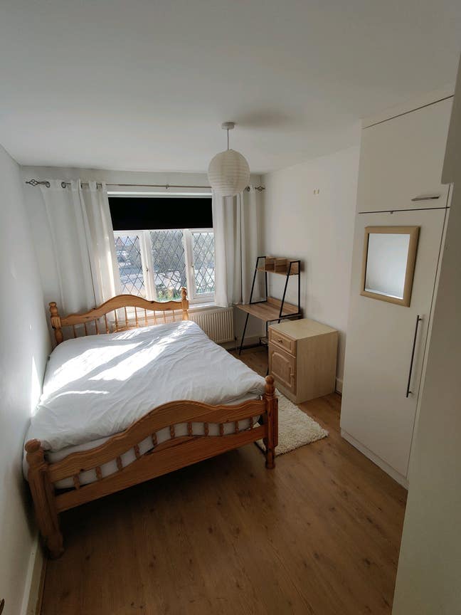 Bright double room Main Photo