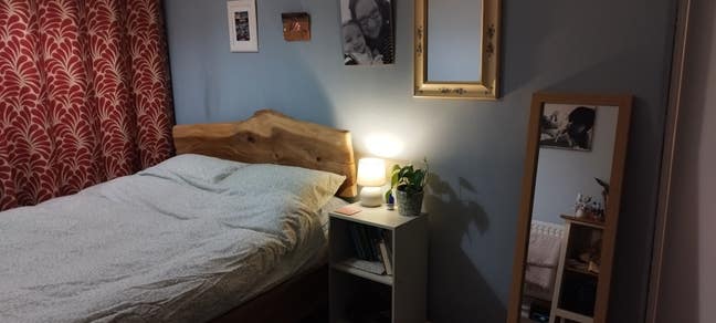 Lodger wanted in family home - bills included Main Photo