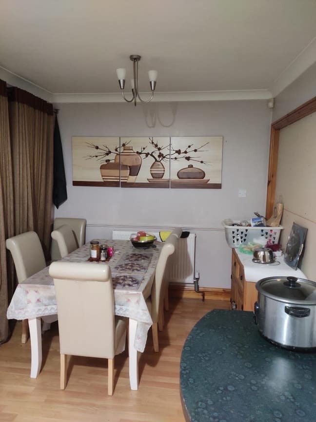 Lovely Double bed room for rent Main Photo