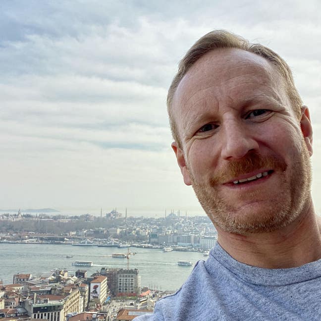 Mature 👀 studio/1-bed ideally 👟🚲Chelsea-commutable Main Photo