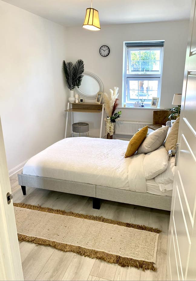 Room to Rent  Main Photo