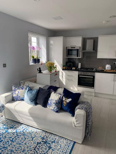 All Flat to Yourself  Main Photo