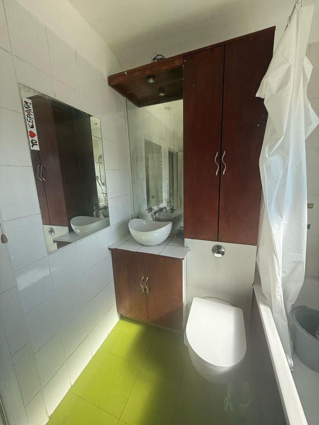 Bright Room near to Motspur & New Malden St Main Photo