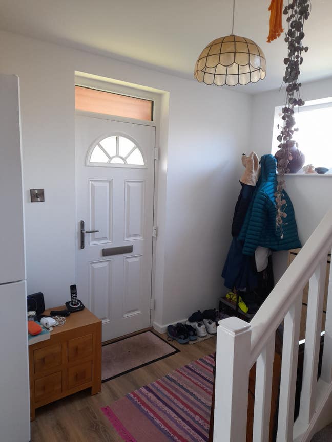 Good size single room Main Photo