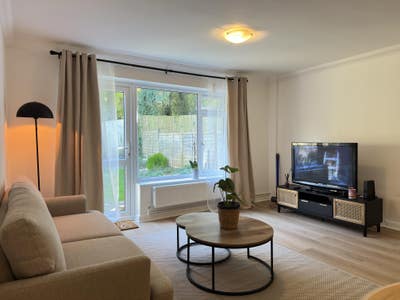 🏡 Lovely Single Room Available Main Photo