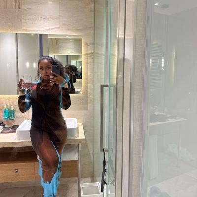 Looking to buddy up  Main Photo