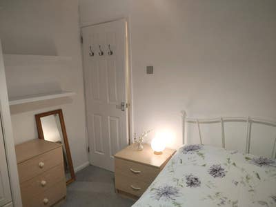 Furnished Double Room in Barnham Main Photo