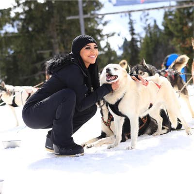 Bubbly professional looking for a peaceful room Main Photo