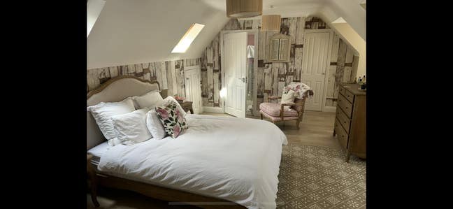 Room available in quiet friendly houseshare  Main Photo