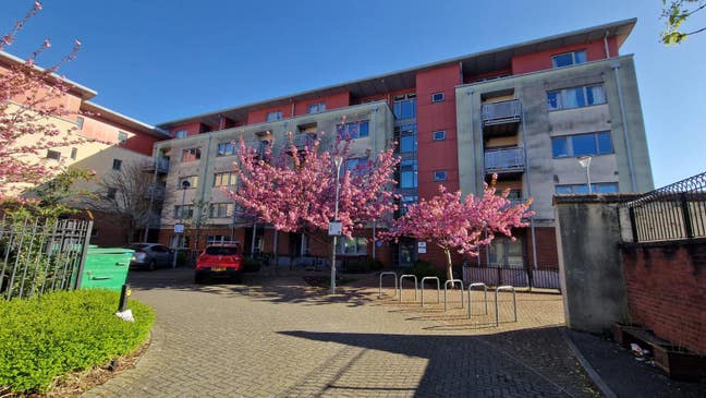 2 Bed flat - Central Bristol - £1,400 pcm Main Photo