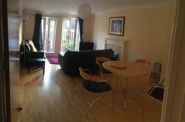 Students Modern build Property 2026/27 Main Photo