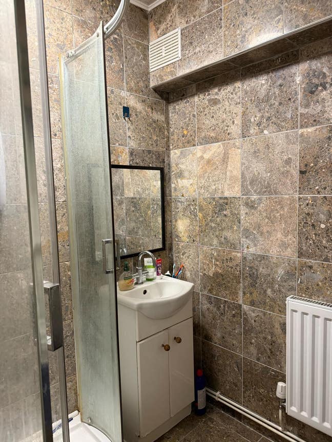 Spacious double room with a Private Balcony  Main Photo