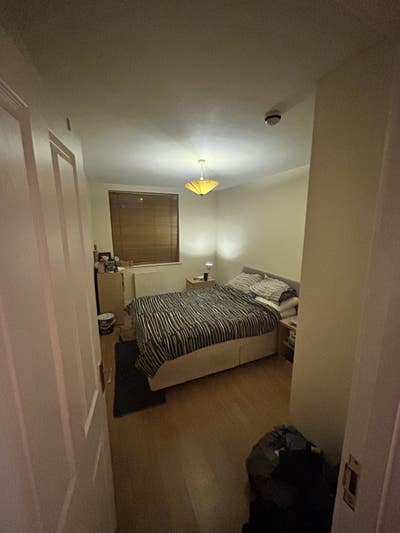 Double room-own bathroom-pet friendly Main Photo