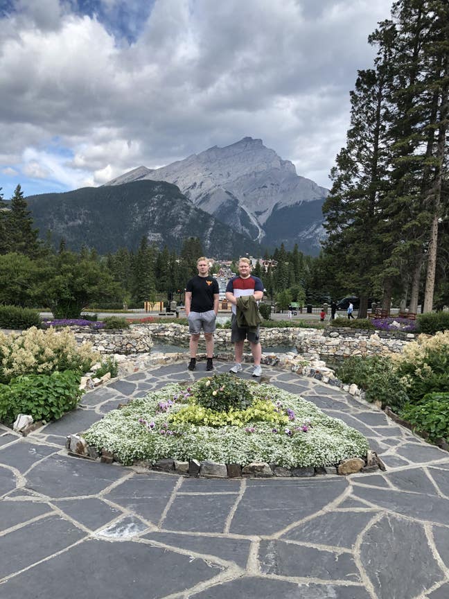 Canadian  Student (22M) Looking for Flatshare Main Photo