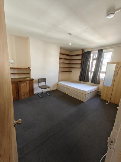 Flat to rentBethnall green  Main Photo