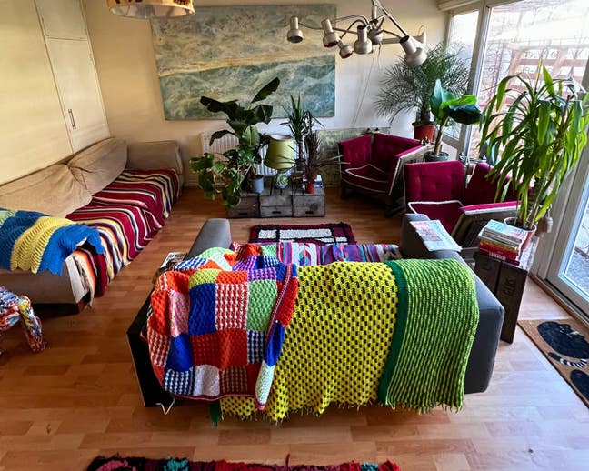 Vibrant Double Room, 3min walk to Victoria Park Main Photo