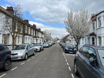 Double bedrooms in Kensal Green NW10 Main Photo
