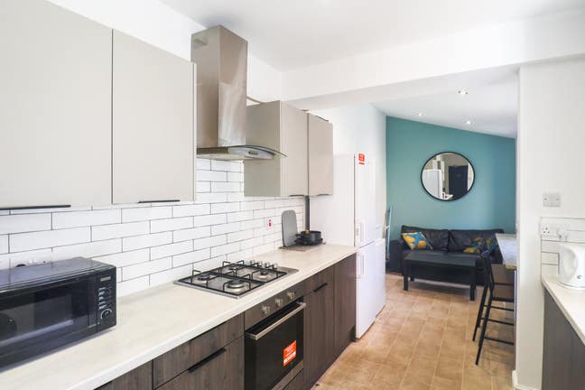 💥 New Double Ensuite Room Available 🔑 Main Photo