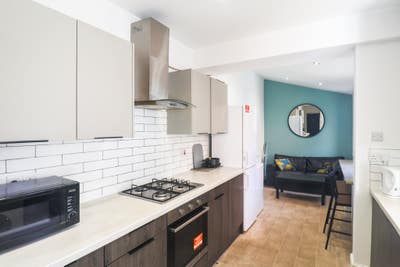 🏠 Double Room in Newly Renovated House🏠 Main Photo