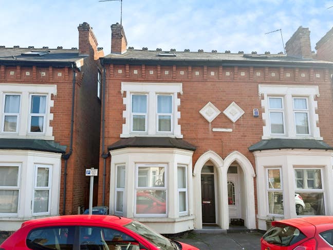 Stunning Double Room – Prime West Bridgford Main Photo