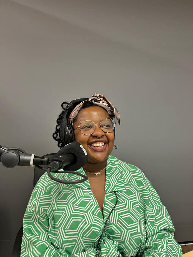 Friendly foodie looking for one bed flat Main Photo