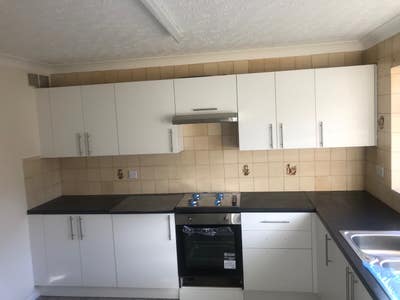 3 bedroom house Main Photo