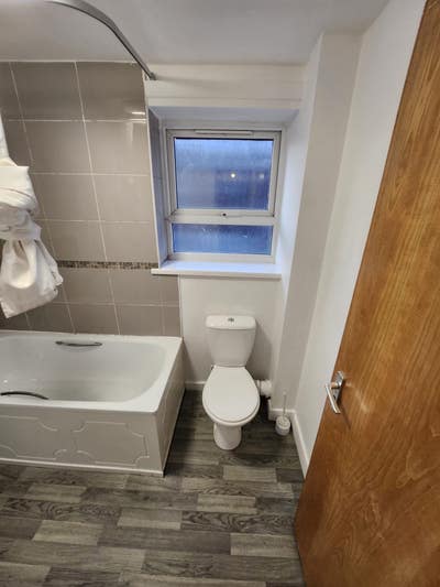 Double Room Available// All Bills Inc Main Photo