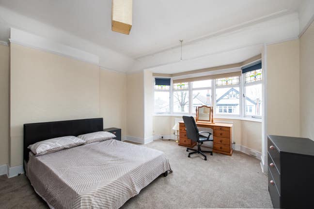 Amazing 2 rooms in Streatham - Lounge & Garden Main Photo