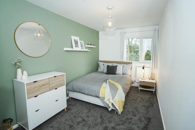 ✨Beautifully Designed Contemporary Double Bedroom✨ Main Photo